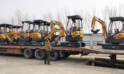 恒特挖掘機(jī)再發(fā)15臺(tái)微型挖掘機(jī)，高效交付助力客戶發(fā)展